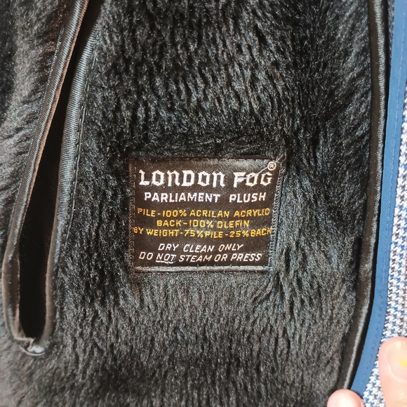 London Fog Men's Parliament Plush Gray Houndstooth Trench Coat Size 40 Reg - Picture 14 of 15